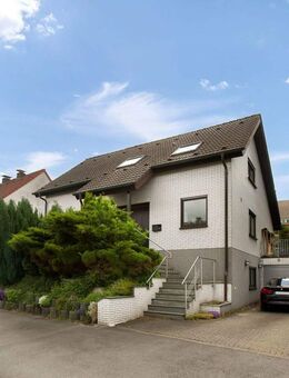 Exklusive Wohnqualität: Sonnige 2-Zimmer-Wohnung mit Terrasse im ruhigen Zweifamilienhaus - Dortmund