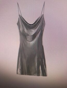 Sommer Metallic Farbe Sling Mini Kleid Gr. S - Augsburg