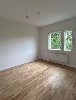 +SOFORT VERFÜGBAR+ 2-Raum Wohnung frisch renoviert - Berlin