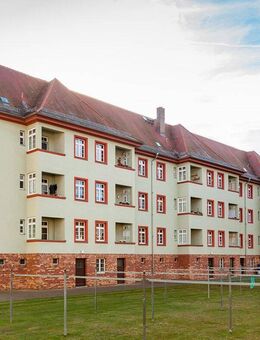 Im Ausbau bis Mitte Oktober 2025: 3-Raum-Wohnung mit Balkon, familien- u. seniorenfreundlich - Leipzig