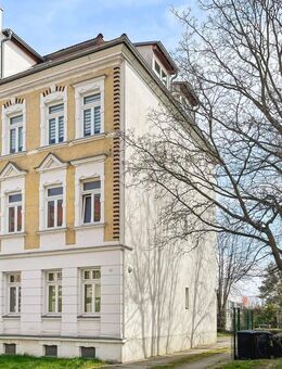 Schöne Dachgeschosswohnung mit Loggia und Blick auf das Völkerschlachtdenkmal in Markkleeberg - Markkleeberg