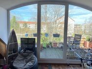 vermietete Dachgeschosswohnung mit Balkon und Stellplatz als Kapitalanlage - Leipzig
