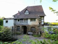 Historisches Herrenhaus ehemaliger Wohnsitz eines Barons 666 m² Wohnfläche geförderter Denkmalschutz - Ruppichteroth