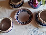 3 Müslischalen oder Suppentassen mit Eßlöffel und handgedruckten-Blaudruck Servietten - Büchlberg