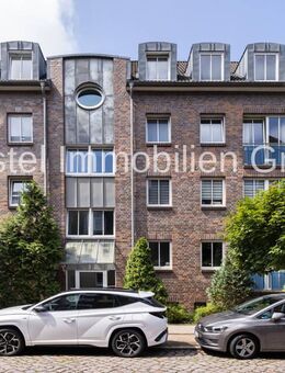 Frisch renovierte Eigentumswohnung mit zusätzlicher ca. 20 m² großen Ausbaureserve - Hamburg