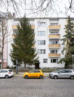 INVEST: Helle & gemütliche 1-Zi.-Wohnung mit Südbalkon in Toplage von Steglitz! - Berlin