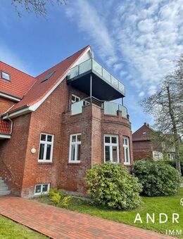 Exklusives Wohnen im Stil der Zeit - Kernsaniertes Altbau-Unikat mit großzügigem Flair - Cuxhaven