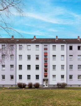 5,18 % BRUTTO-IST-RENDITE // Vermietete 3-Raum-Wohnung mit Tageslichtbad in 04571 Rötha - Rötha