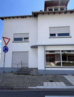 TOP-Rendite 8,6% - käuferprovisionsfrei 2 -Familienhaus mit Ladengeschäft in Ubstadt-W./Stettfeld - Ubstadt-Weiher