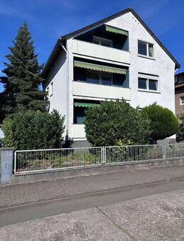 Dreifamilienhaus mit Potenzial – Garten, 2 Garagen & flexible Nutzung - Kandel