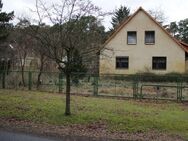 Idyllisches Einfamilienhaus: großzügiges Grundstück in Seenähe und ländlicher Umgebung - Heidesee
