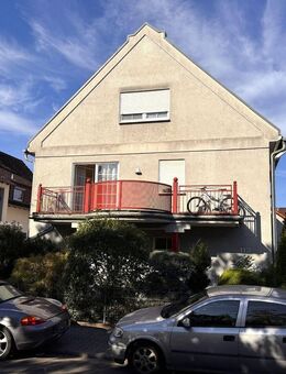 Neu-Isenburg! Selbstnutzung oder Kapitalanlage, 2 Zi.-Whg. mit großem Balkon und Stellplatz. - Neu Isenburg