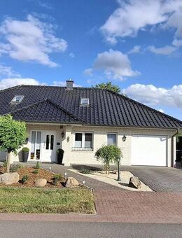 Einfamilienhaus mit kompletter Einrichtung + 10KW PV-Anlage mit Speicher - Lähden