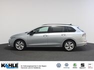 VW Golf Variant, 2.0 l TDI Life, Jahr 2022 - Wunstorf