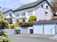 3-Familienhaus in ruhiger Lage mit fantastischem Fernblick über die Täler und Wälder - Langgöns