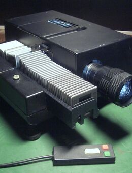 Liesegang Automat 250 AF Autofokus Diaprojektor für leitzkomp.- Magazine mit FB, Super Zoom - Egling