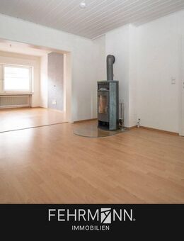Großzügiges Einfamilienhaus mit Wintergarten, Kamin und Emsblick in Haren zur Miete! - Haren (Ems)