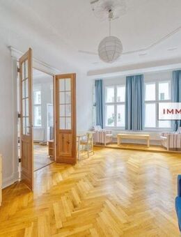 IMMOBERLIN.DE - Charmante Stuck-Altbauwohnung mit Südwestbalkon in Trendlage - Berlin