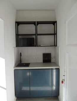 Schönes Altbau-2 Zimmer Appartment im Bonner Zentrum, saniert - Bonn