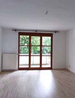 Schöne 2-Zimmer-Wohnung mit Balkon! - Plauen