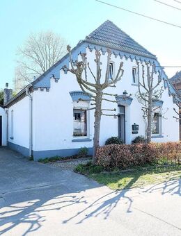 Zum Wohnhaus umgebaute ehemalige Bauernkate auf 1050 qm großem Grundstück - Kranenburg (Nordrhein-Westfalen)