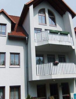 Gemütliche 2-Zimmer-Wohnung mit Sonnenbalkon - Schmölln