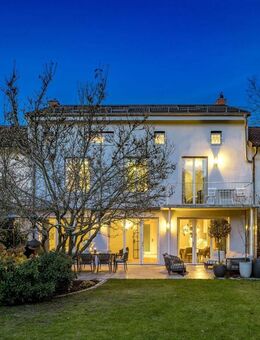 Hochklassiges Design-Stadthaus mit großzügigem Raumangebot und traumhaftem Südgarten - München