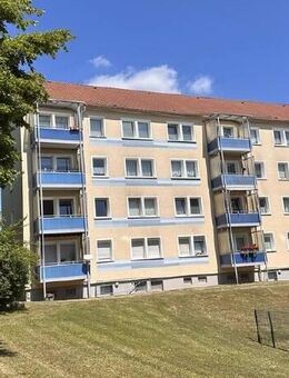 Gepflegte Wohnung mit Balkon und Garage - Gotha