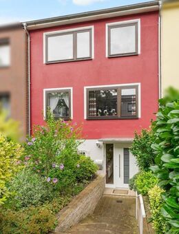 Bremen-Walle-Westend: Schönes Reihenmittelhaus / Auch als Zweiparteienhaus nutzbar - Bremen