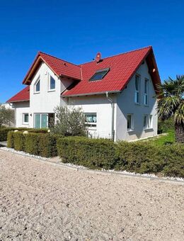 LANDHAUS-FEELING IN DEN WEINBERGEN - Weingut mit modernem Einfamilienhaus?in Mainz-Kostheim! - Wiesbaden