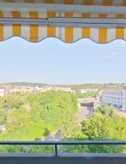 Wohnen über den Dächern Balingens - mit Sonne, Stil & Stellplatz - Balingen