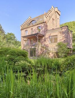 Ein Meisterwerk der Tudor-Architektur: Ihr Traumhaus in Eberbach - Eberbach