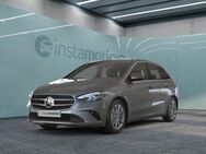 Mercedes B 200, PROGESSIVE LORDOSE WIDE SPIEGEL, Jahr 2022 - München