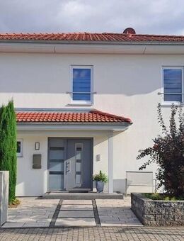 Stilvolle Bauhaus-Villa mit paradiesischem Garten! - Wendelsheim
