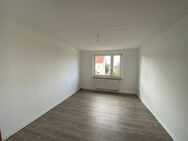 Frisch sanierte 3-Raum-Wohnung mit Balkon in Schleife zu vermieten - Schleife