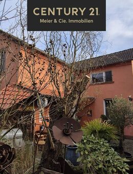 HENNEF - CHARMANTES & GEPFLEGTES EINFAMILIENHAUS MIT DOPPELGARAGE - Hennef (Sieg)