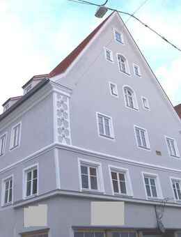 Erstbezug: Helle, hochwertige sanierte 3 Zimmer Wohnung mit Balkon in der Altstadt - Nördlingen
