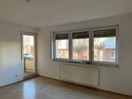 schicke 3-Raumwohnung in Elbnähe mit Balkon und Terasse - Schönebeck (Elbe)