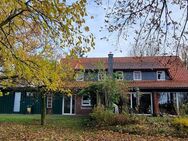 RESERVIERT! Wohnen in Alleinlage mit großzügigem Raumangebot – Wohnhaus mit Einliegerwohnung in Colnrade - Colnrade