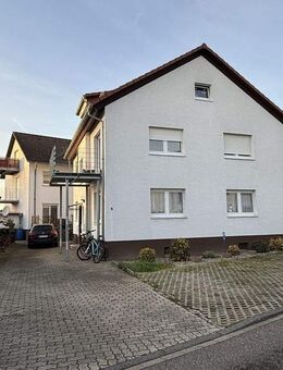 Attraktives Dreifamilienhäuser mit Balkonen & 2 Garagen - Eggenstein-Leopoldshafen