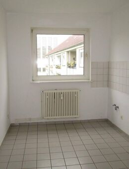 Gemütliches Zuhause für Singles mit großzügiger Küche - Salzgitter