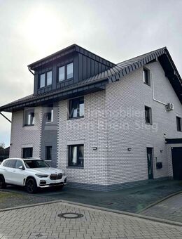 Traumhaftes Zweifamilienhaus sucht neuen Eigentümer! - Niederkassel