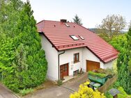 Haus mit Herz & Platz: Einfamilienhaus mit Einliegerwohnung und Garten in Blumberg-Fützen - Blumberg