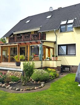 Gepflegtes 1- bis 2-Familienhaus mit Souterrain, Wintergarten, Kamin und Balkon - Hennigsdorf