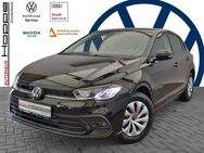 VW Polo, 1.0 l TSI Life OPF Dop, Jahr 2022 - Ganderkesee