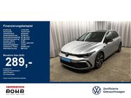 VW Golf, VIII R-Line ( Travel ), Jahr 2023 - Passau