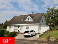 Viel Platz für Ihre Träume! Zweifamilienhaus mit Einliegerwohnung und Garten in Grünberg-Lumda - Grünberg