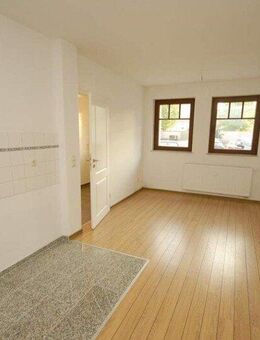 Schöne Seniorenwohnung im Bahnhofsviertel 2 Zimmer im EG mit kleiner Terrasse - Stendal (Hansestadt)