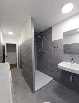 4 Zimmerwohnung Nikolausberg komplett saniert - Göttingen