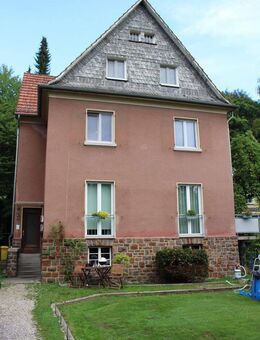 Charmantes Mehrfamilienhaus in Hoffnungsthal mit 3 Wohneinheiten, Garten und Parkplatz - Rösrath